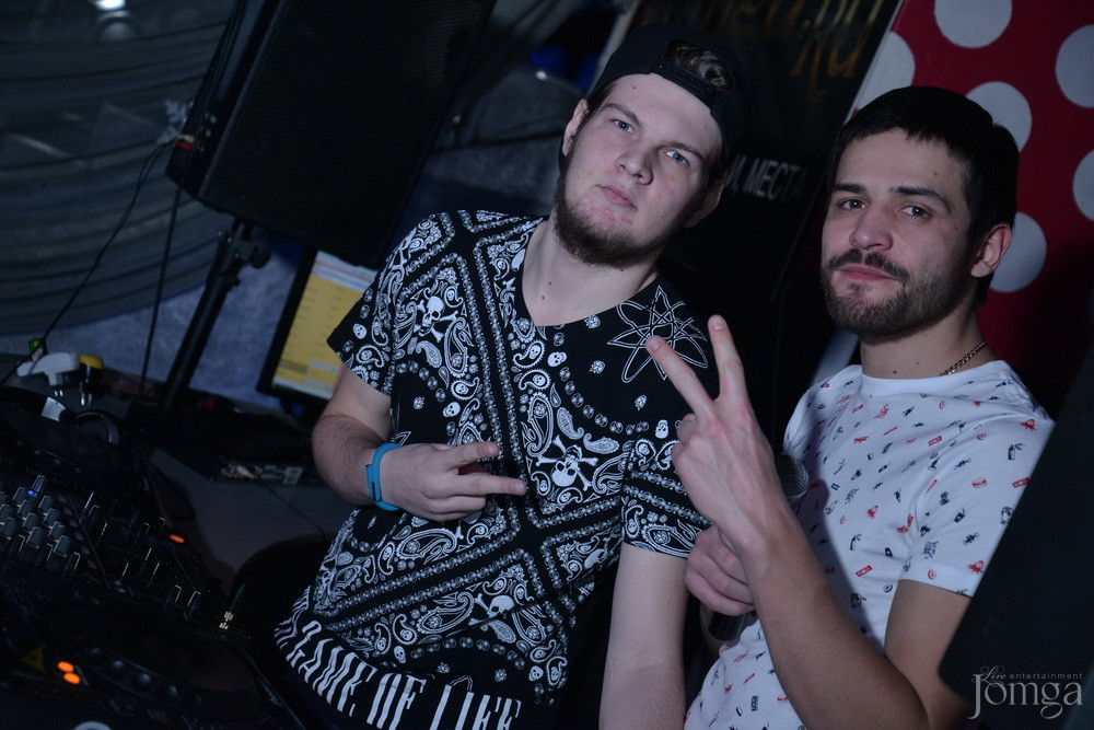 Фотография с PENTHOUSE в Пятерочка