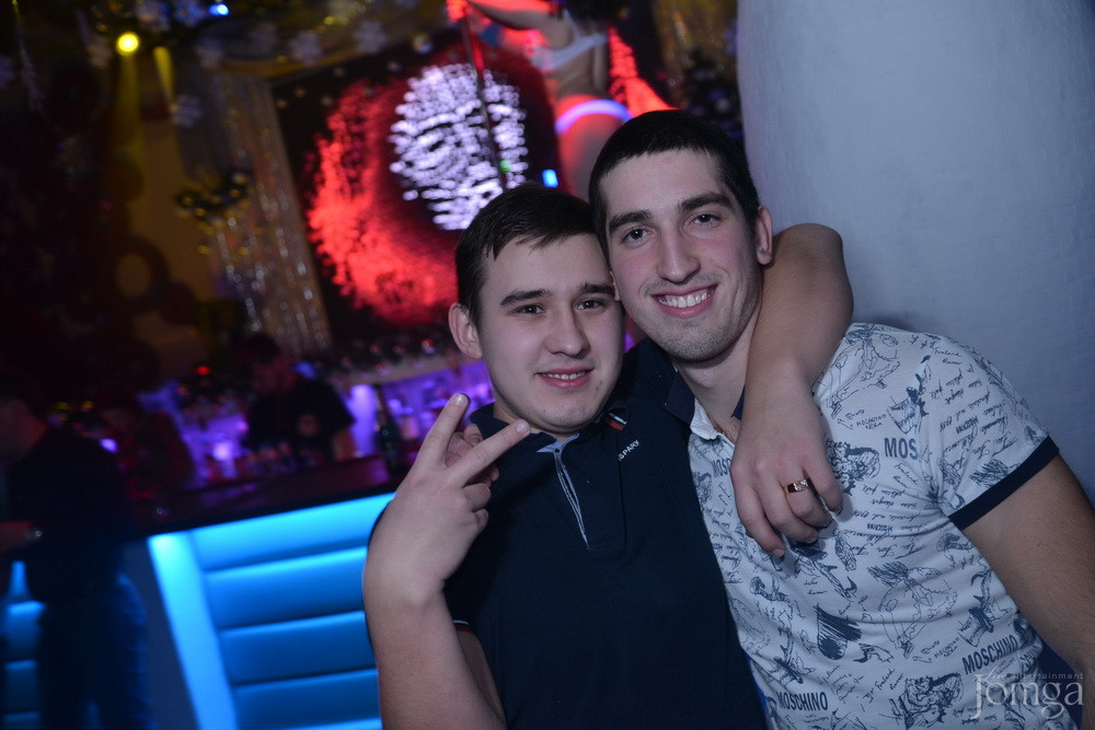 Фотография с PENTHOUSE в Пятерочка