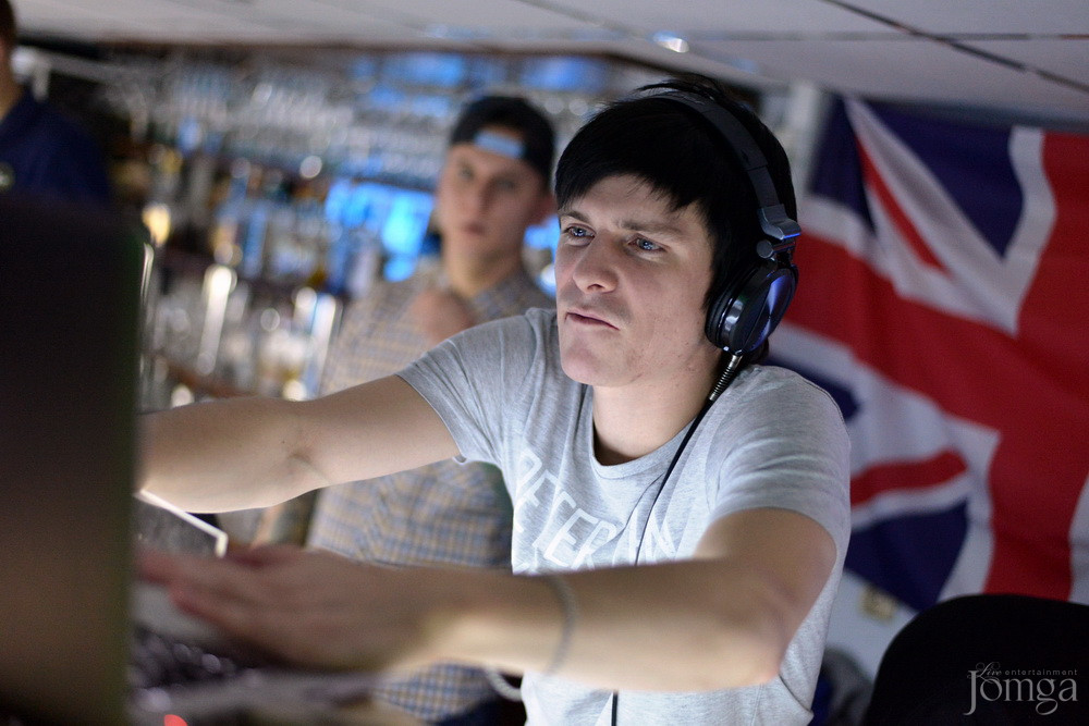 Фотография с AFTERPARTY в Пятерочка