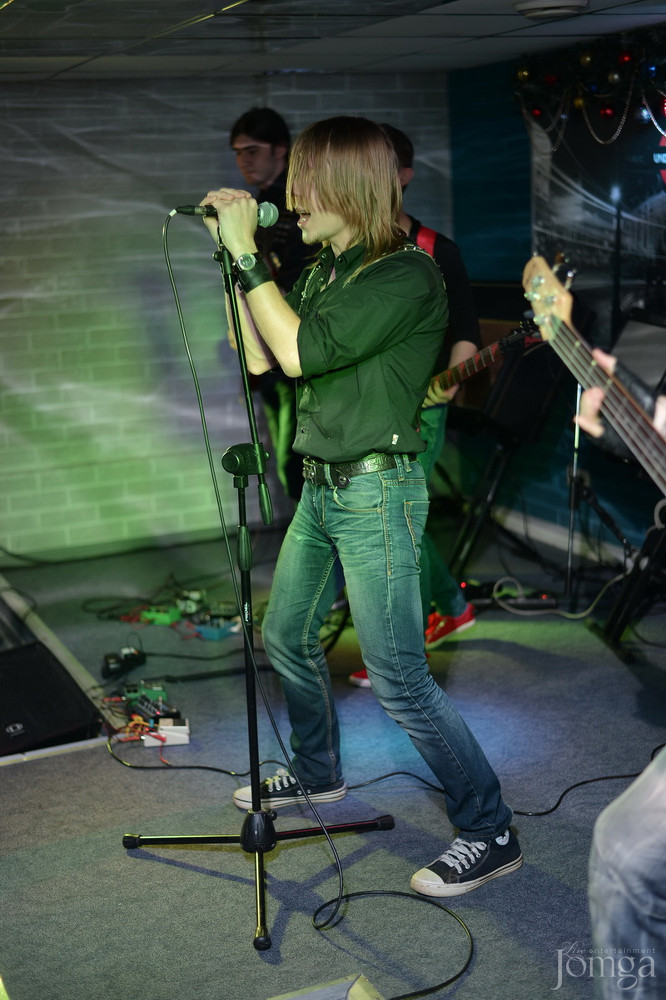 Фотография с гр. ЭССЕ & друзья в Пятерочка