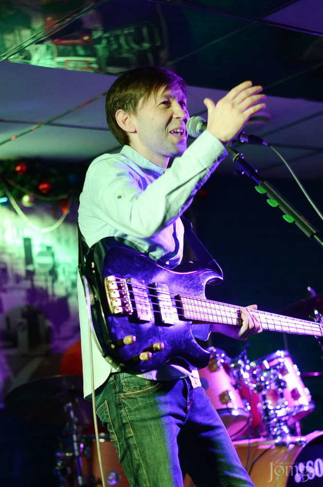 Фотография с гр. ЭССЕ & друзья в Пятерочка