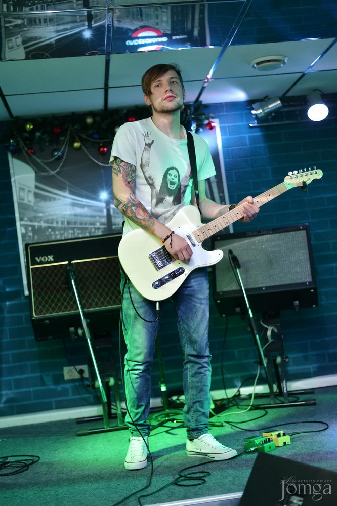 Фотография с гр. ЭССЕ & друзья в Пятерочка