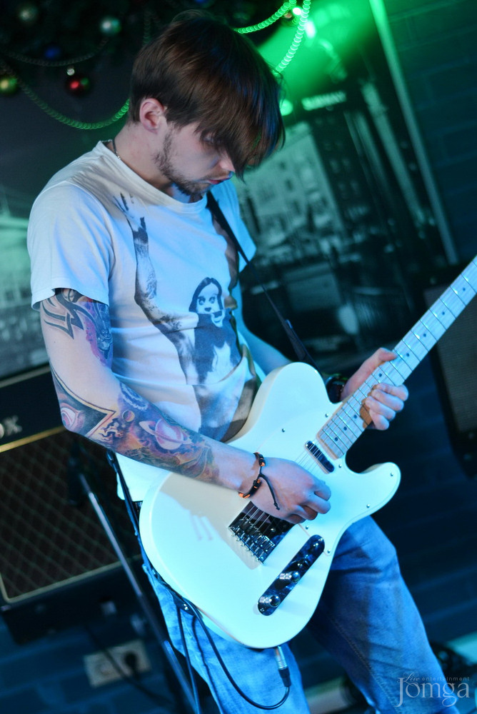 Фотография с гр. ЭССЕ & друзья в Пятерочка