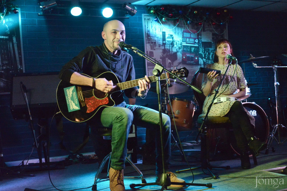 Фотография с гр. ЭССЕ & друзья в Пятерочка