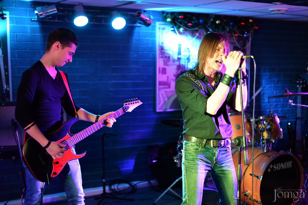 Фотография с гр. ЭССЕ & друзья в Пятерочка