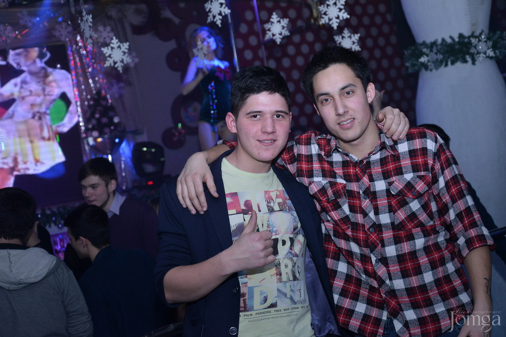 Фотография с PENTHOUSE в Пятерочка