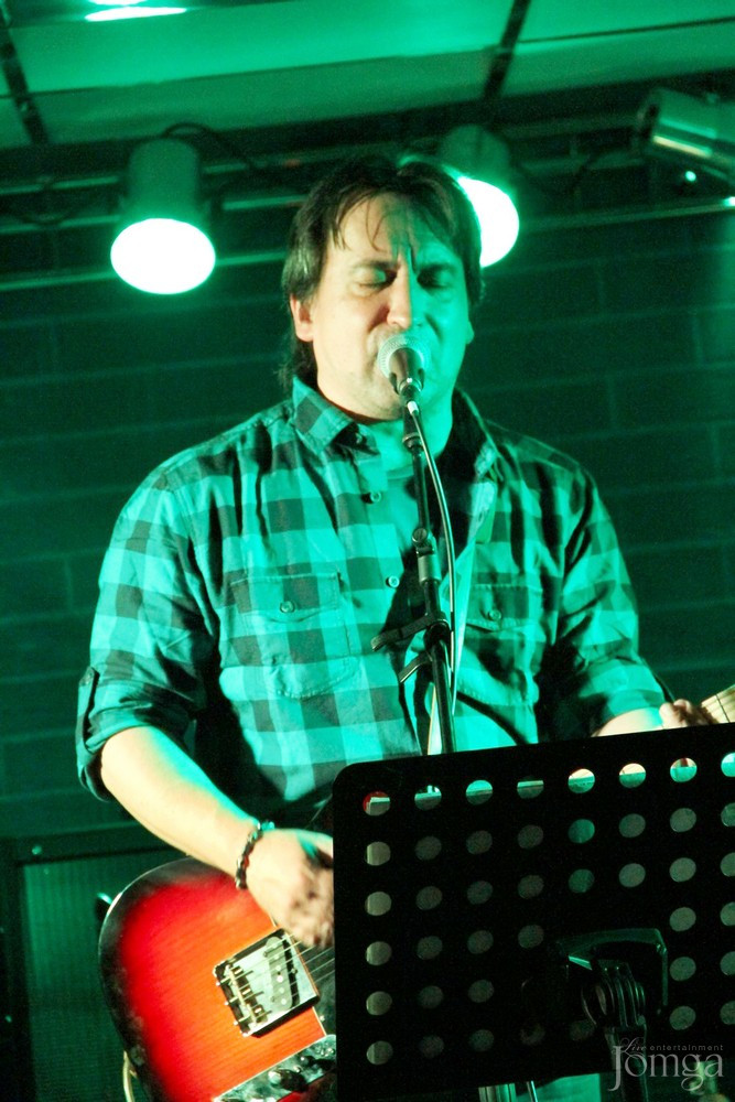 Фотография с Концерт гр. "ЛИСТЬЯ ТРАВЫ" (г. Казань) в Пятерочка