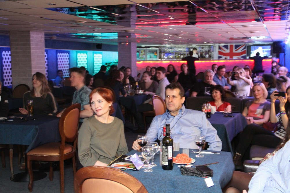 Фотография с Концерт гр. "ЛИСТЬЯ ТРАВЫ" (г. Казань) в Пятерочка