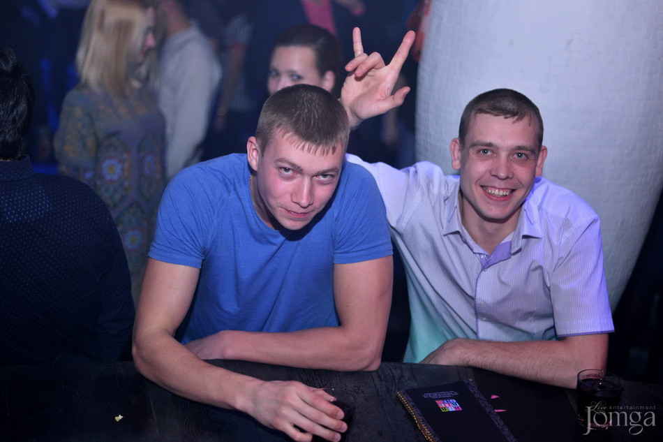 Фотография с LOVE IS... в Пятерочка