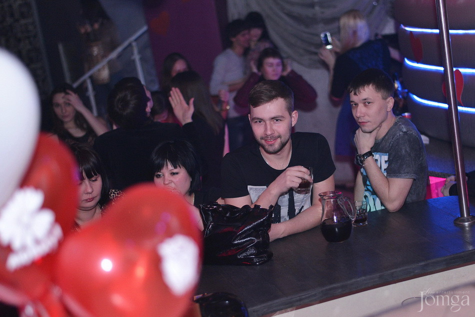 Фотография с LOVE IS... в Пятерочка