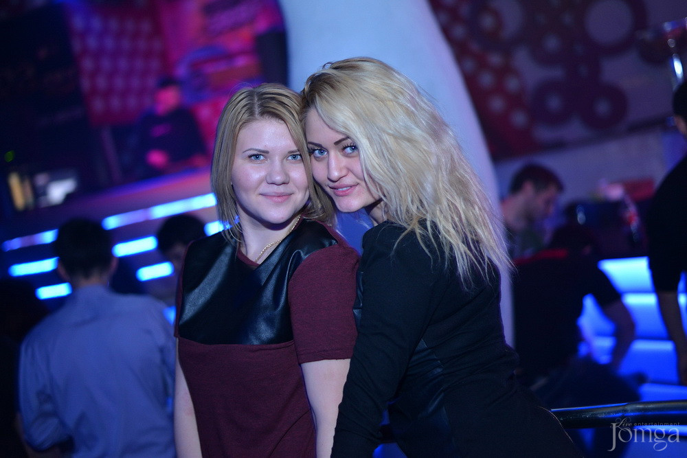 Фотография с Мокрая майка в Пятерочка