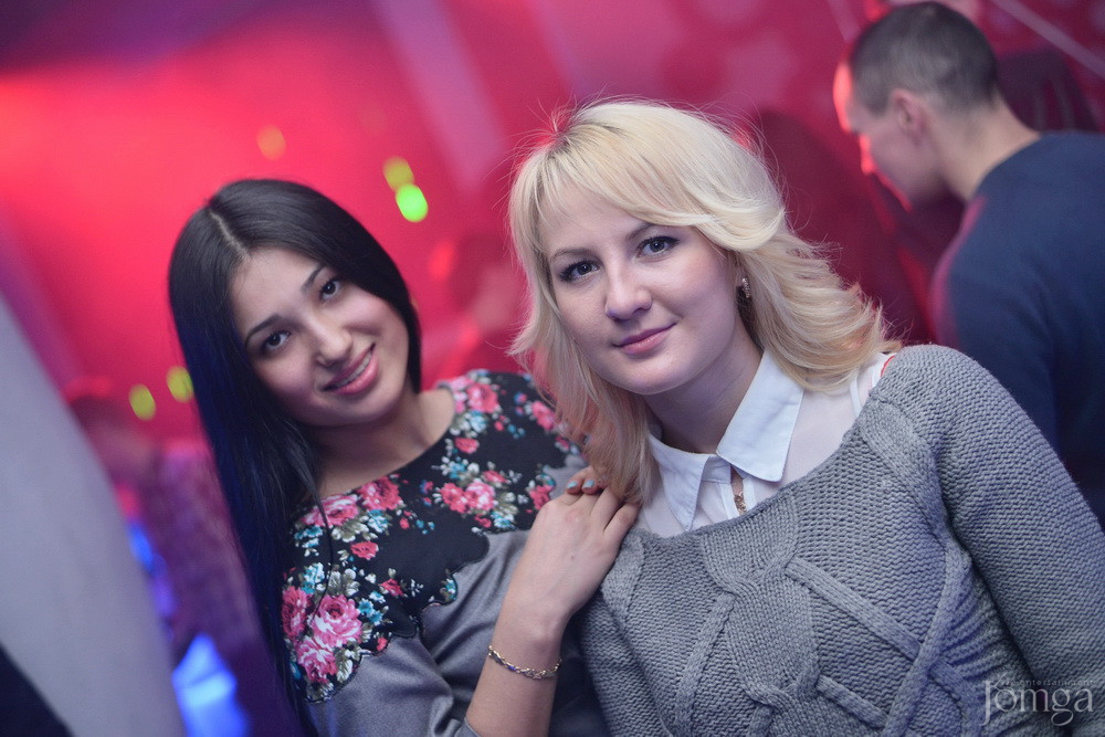 Фотография с Мокрая майка в Пятерочка