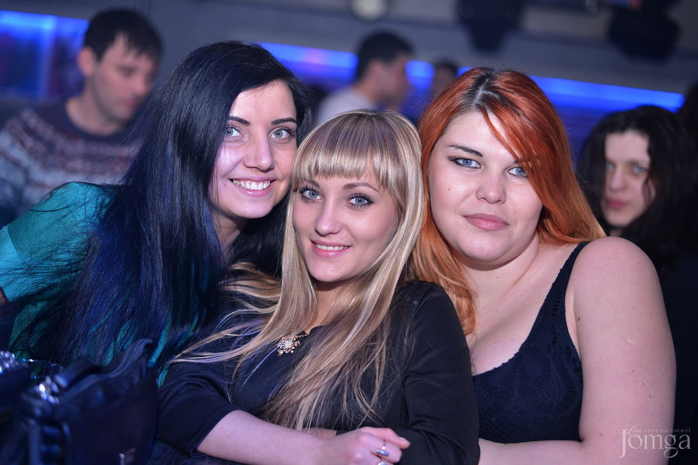 Фотография с Мокрая майка в Пятерочка