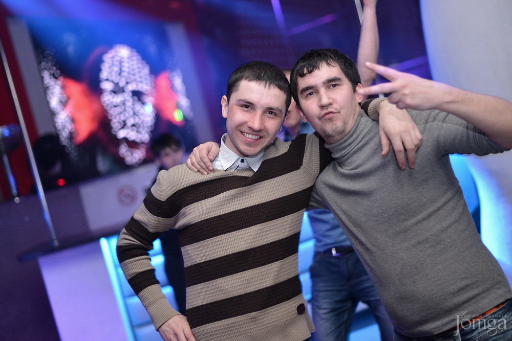 Фотография с Мокрая майка в Пятерочка