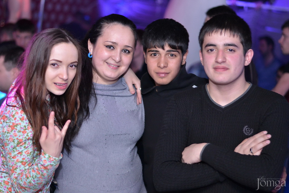 Фотография с Мокрая майка в Пятерочка