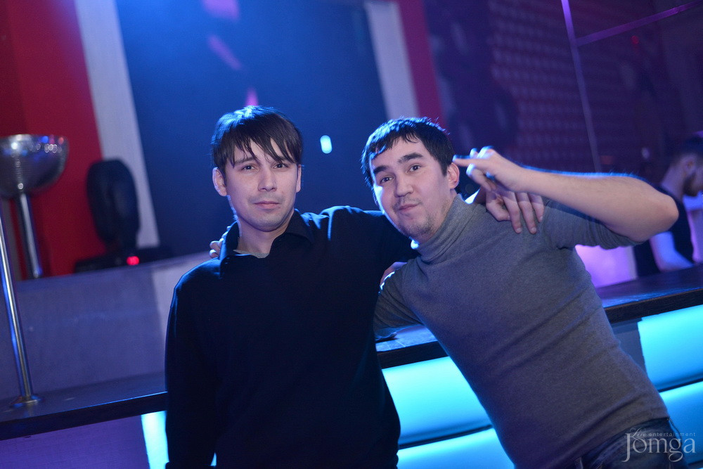 Фотография с Мокрая майка в Пятерочка