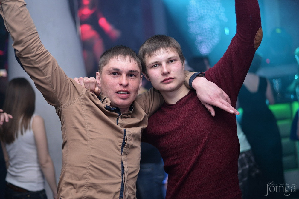 Фотография с Мокрая майка в Пятерочка