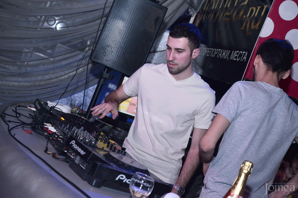 Фотография с VIP 8 МАРТА часть 2 в Пятерочка