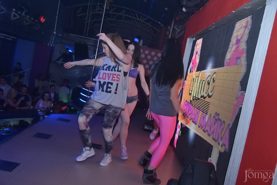 Фотография с Dance WeekEnd в Пятерочка