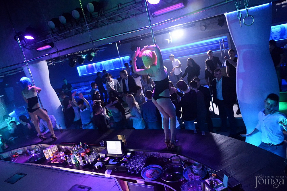 Фотография с Flash back в Пятерочка