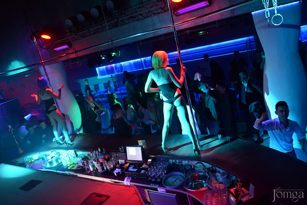 Фотография с Flash back в Пятерочка