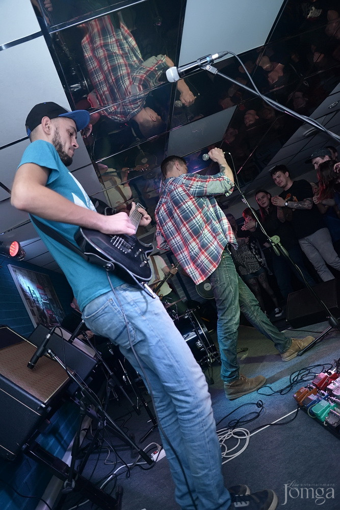 Фотография с гр.FAMILIA в Пятерочка