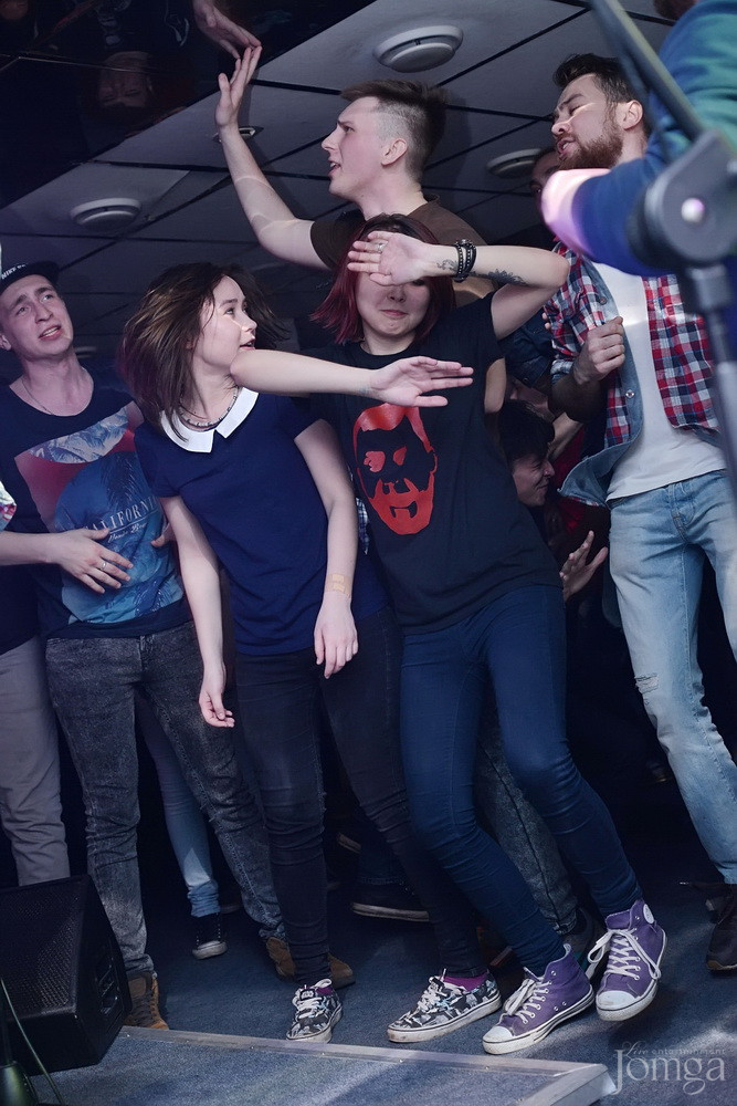 Фотография с гр.FAMILIA в Пятерочка