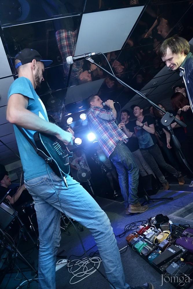 Фотография с гр.FAMILIA в Пятерочка