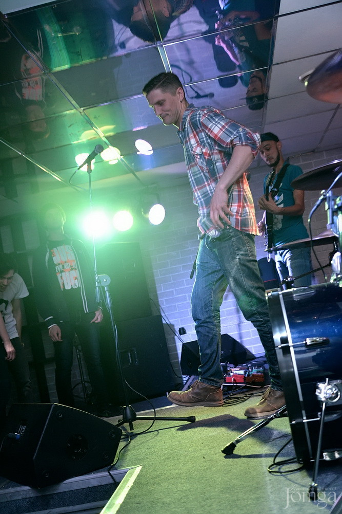 Фотография с гр.FAMILIA в Пятерочка