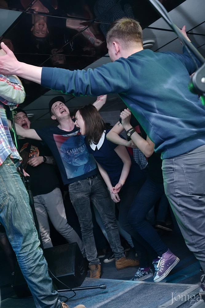 Фотография с гр.FAMILIA в Пятерочка