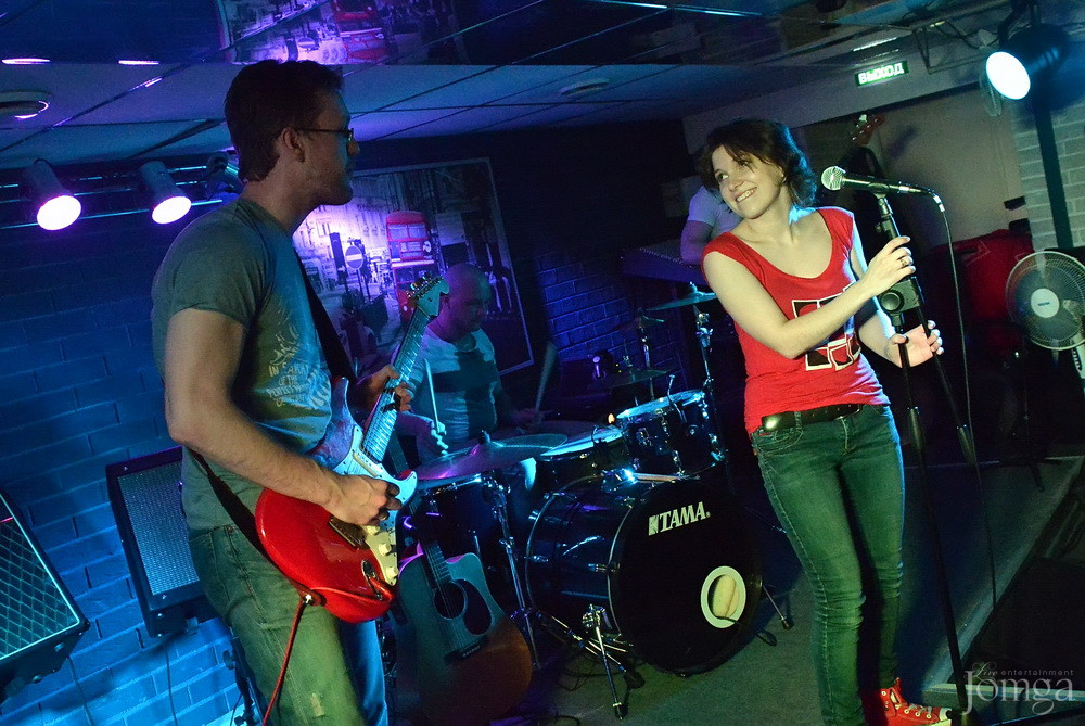 Фотография с гр. SKYLOFF (г.Казань) в Пятерочка