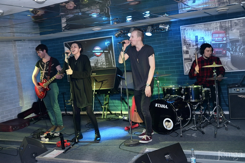 Фотография с гр. SKYLOFF (г.Казань) в Пятерочка