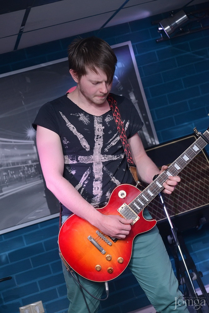 Фотография с гр. SKYLOFF (г.Казань) в Пятерочка