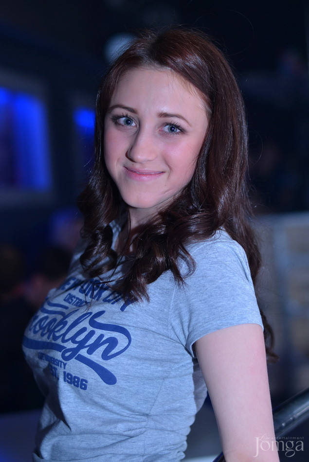 Фотография с Мокрая майка в Пятерочка