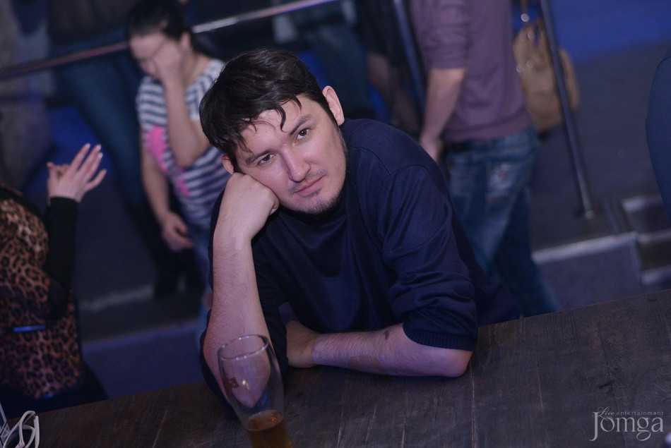 Фотография с Мокрая майка в Пятерочка