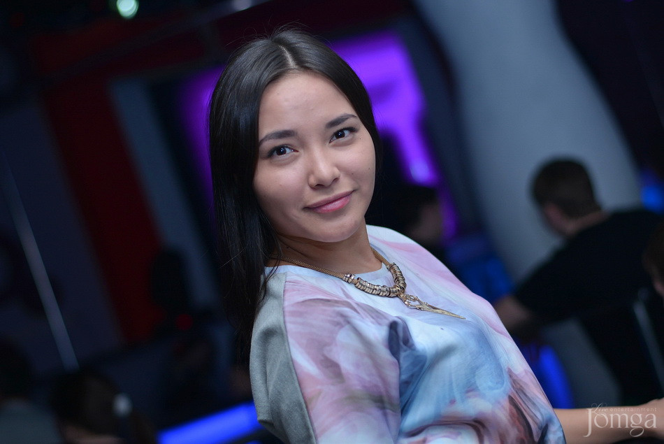 Фотография с Мокрая майка в Пятерочка