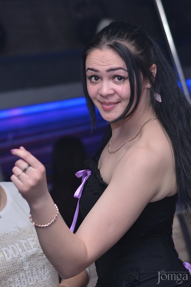 Фотография с Мокрая майка в Пятерочка