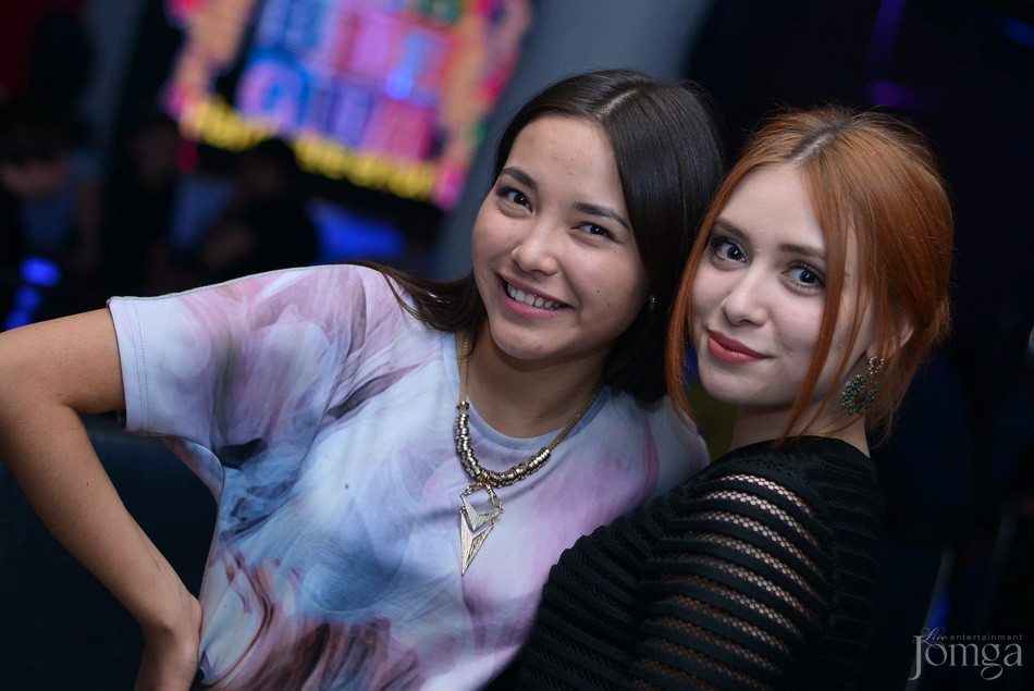 Фотография с Мокрая майка в Пятерочка