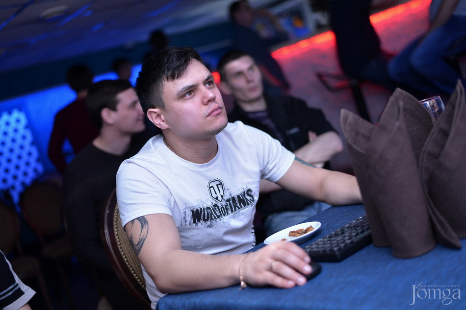 Фотография с World of tanks в Пятерочка