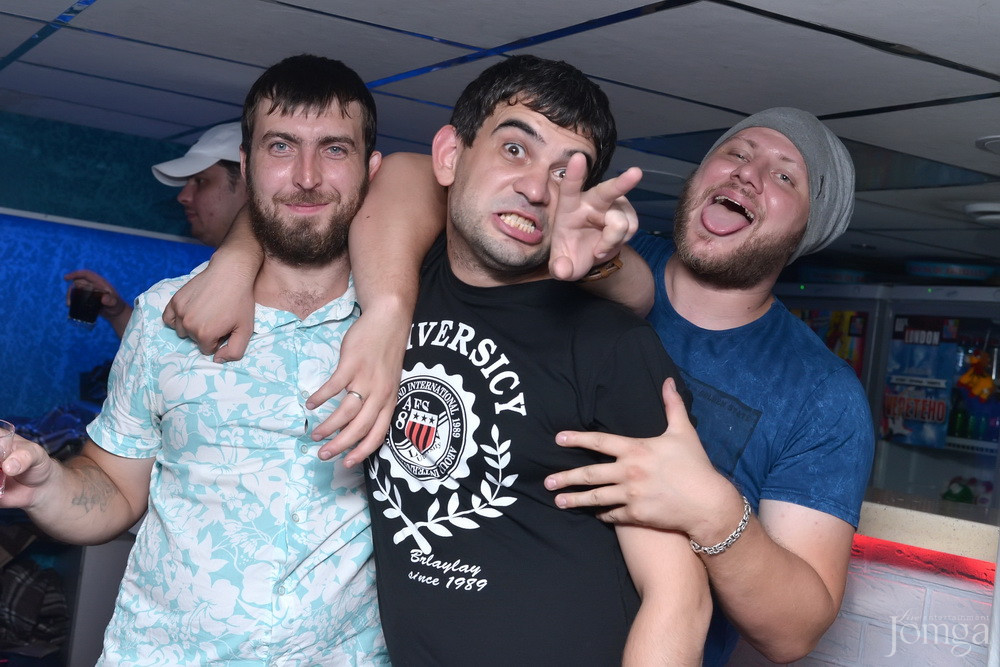 Фотография с AFTERPARTY в Пятерочка