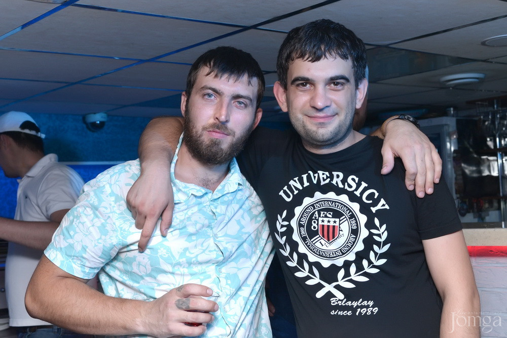 Фотография с AFTERPARTY в Пятерочка