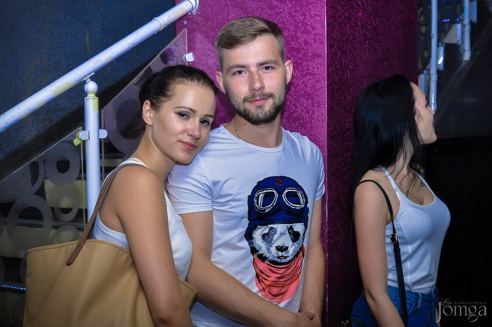 Фотография с Frost B-Day в Пятерочка