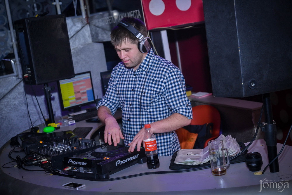 Фотография с Frost B-Day в Пятерочка