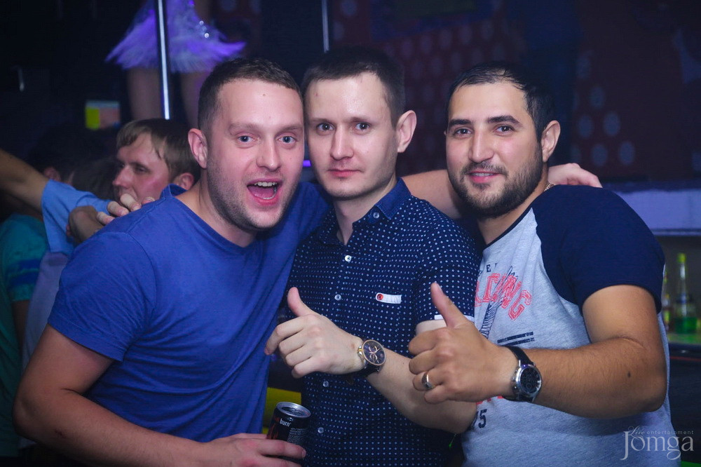 Фотография с Frost B-Day в Пятерочка