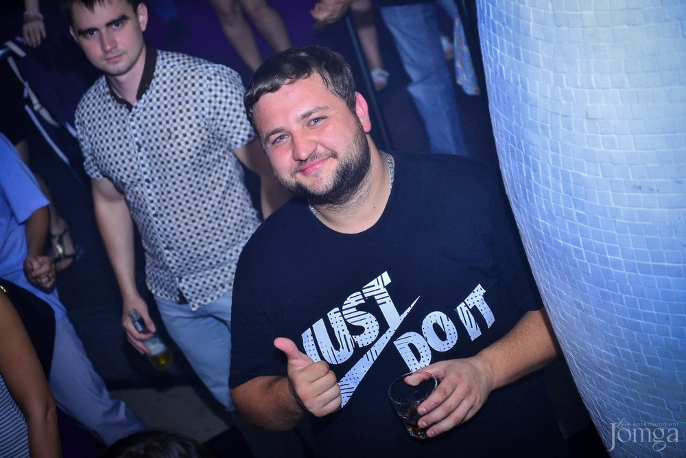 Фотография с Frost B-Day в Пятерочка