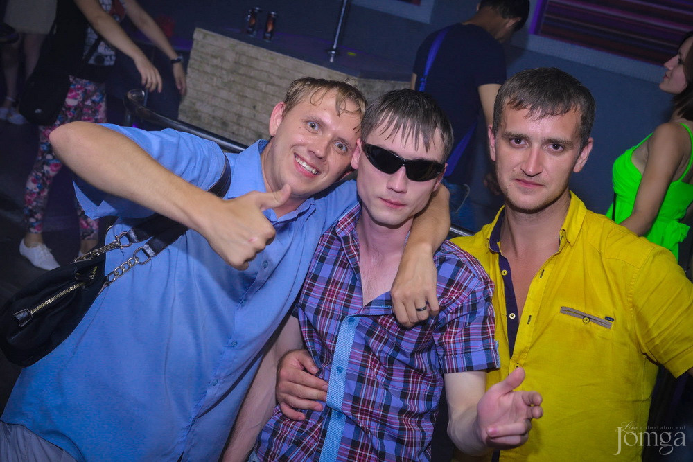 Фотография с Frost B-Day в Пятерочка