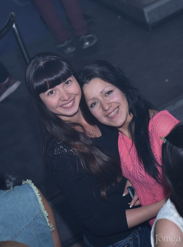 Фотография с VANITTO WHITE NIGHT в Пятерочка