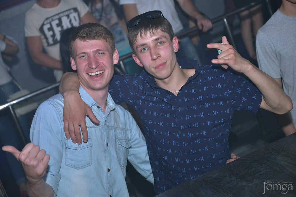 Фотография с VANITTO WHITE NIGHT в Пятерочка