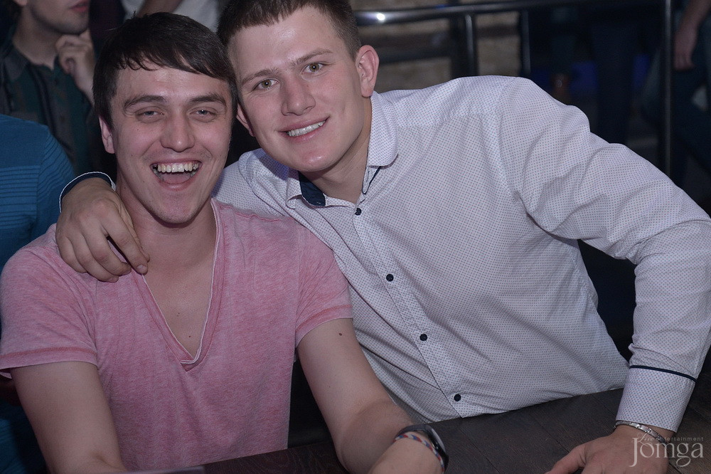 Фотография с VANITTO WHITE NIGHT в Пятерочка