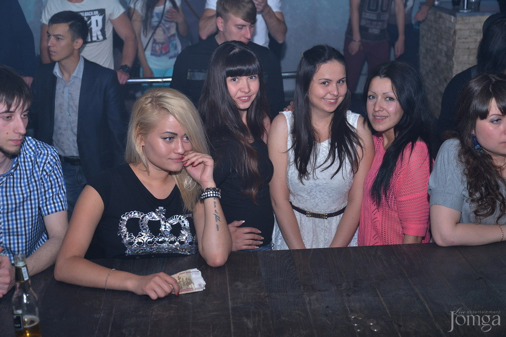 Фотография с VANITTO WHITE NIGHT в Пятерочка